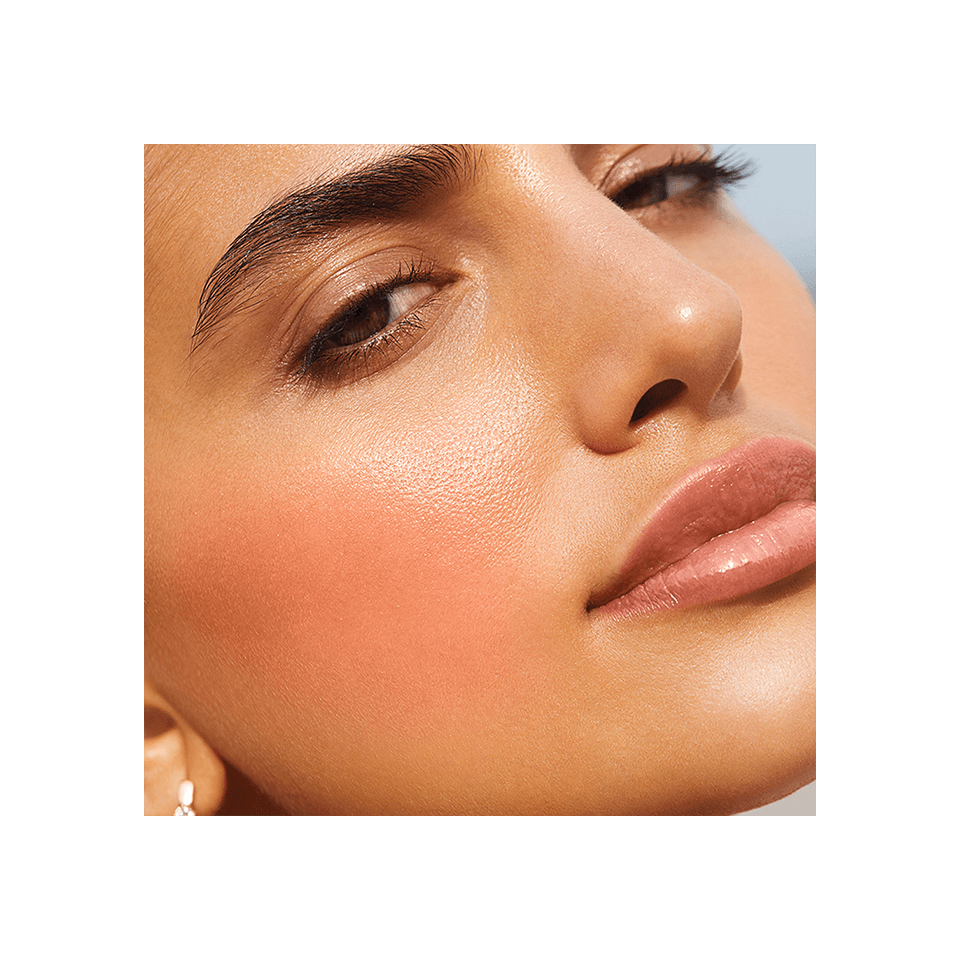 VICTORIA BECKHAM BEAUTY Cheeky Posh купить в Beauty Storage. Быстрая доставка по России и СНГ.
