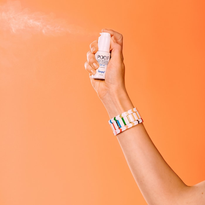 SUPERGOOP! Poof 100% Mineral Part and Scalp Powder SPF 45 купить в Beauty Storage. Быстрая доставка по России и СНГ.