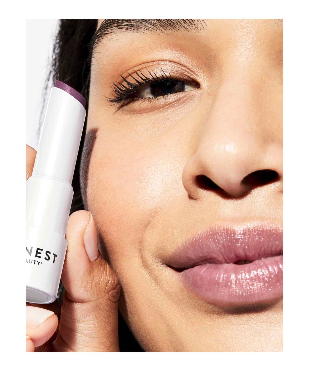 HONEST BEAUTY Tinted Lip Balm купить в Beauty Storage. Быстрая доставка по России и СНГ.