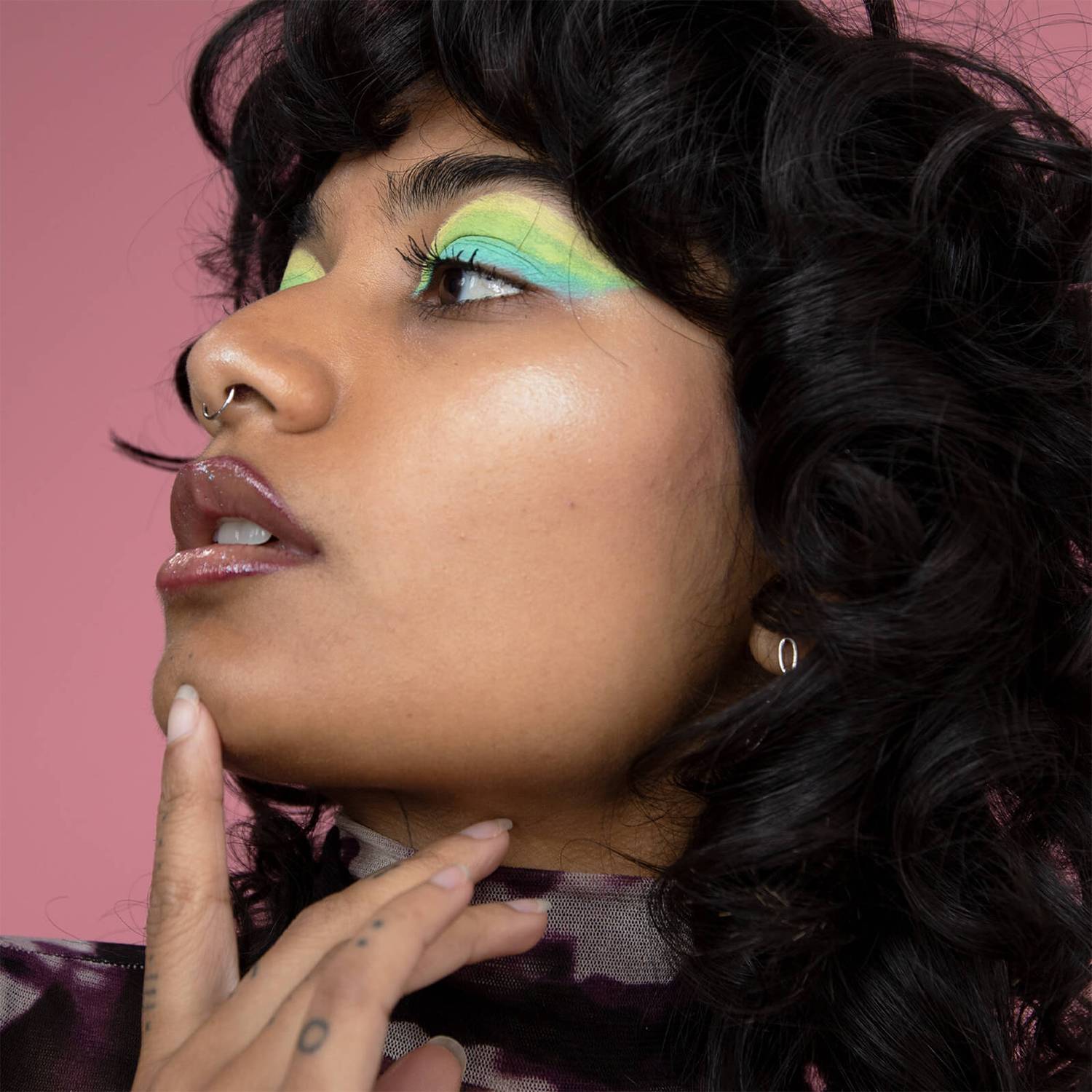 ABOUT-FACE Light Lock Stick купить в Beauty Storage. Быстрая доставка по России и СНГ.
