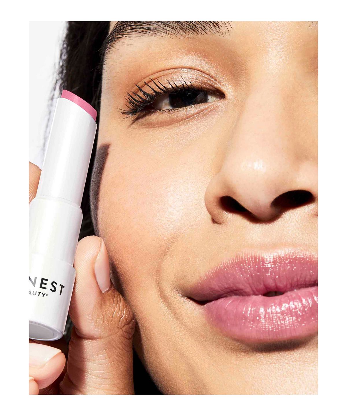 HONEST BEAUTY Tinted Lip Balm купить в Beauty Storage. Быстрая доставка по России и СНГ.