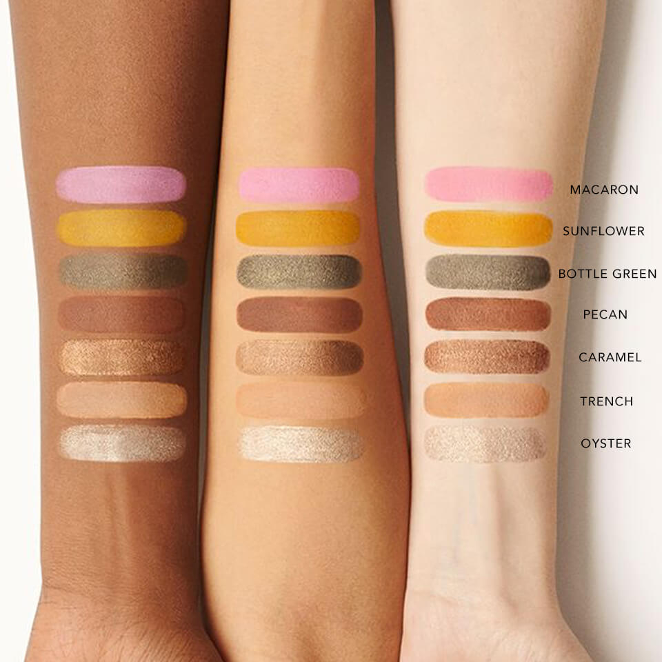 VICTORIA BECKHAM Eyewear Longwear Crease-Proof Eyeshadow Stick купить в Beauty Storage. Быстрая доставка по России и СНГ.
