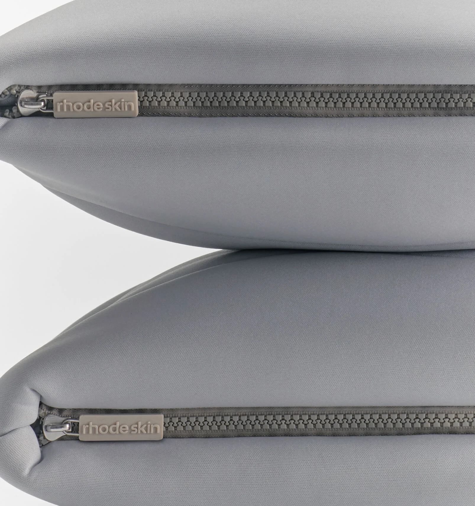 RHODE The Rhode Cosmetic Bag купить в Beauty Storage. Быстрая доставка по России и СНГ.