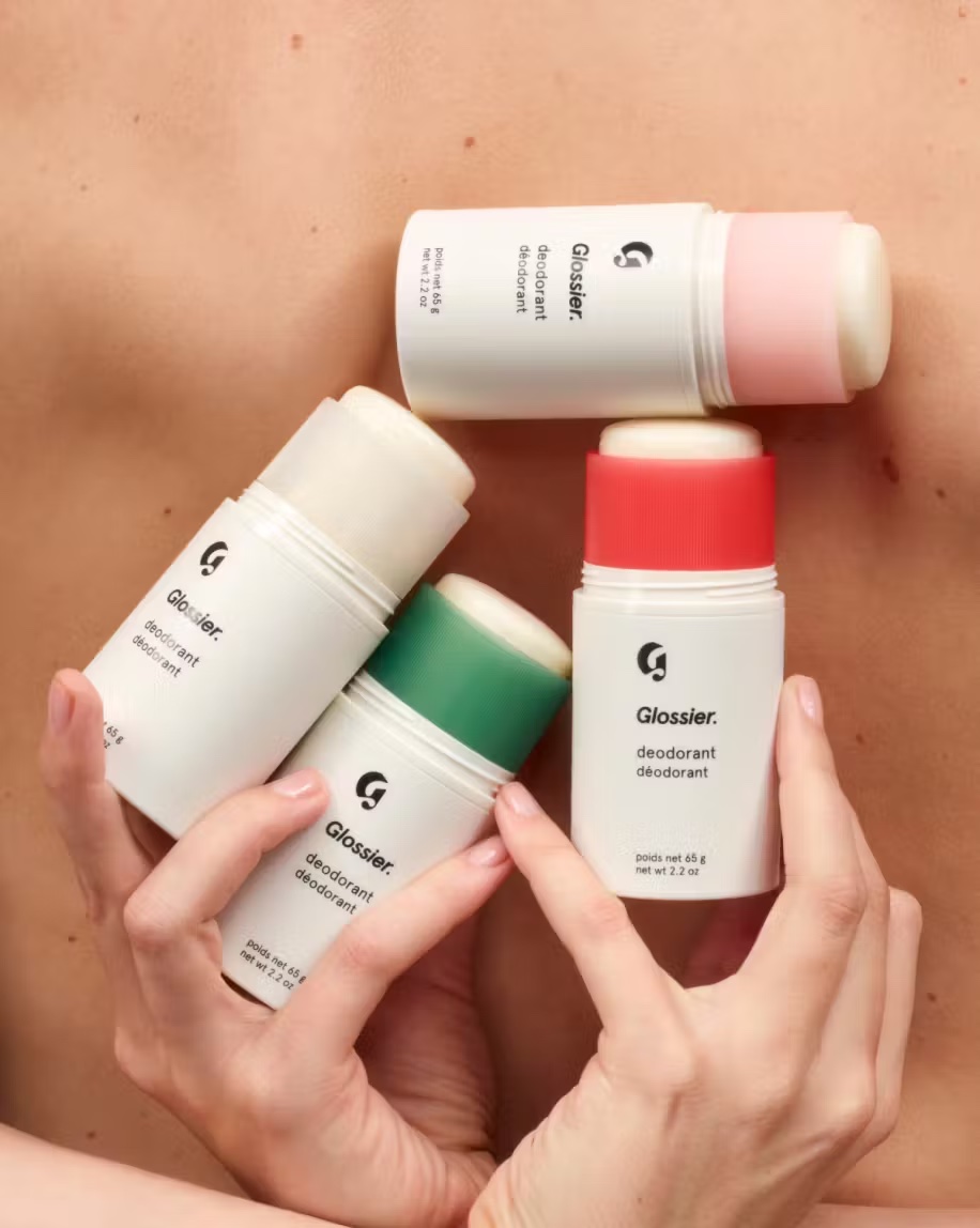 GLOSSIER Refillable Aluminum-Free Deodorant купить в Beauty Storage. Быстрая доставка по России и СНГ.