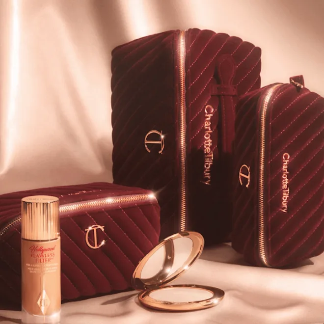 CHARLOTTE TILBURY Makeup Bag Of Dreams - Mini купить в Beauty Storage. Быстрая доставка по России и СНГ.