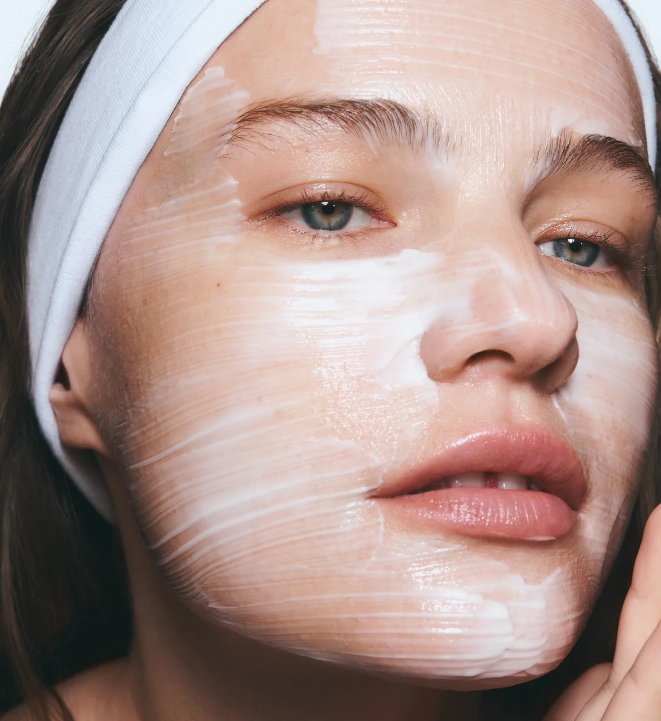 Купить RHODE Caffeine Reset Sculpting Cream Mask на Beautystorage.ru. Быстрая доставка по России и СНГ.
