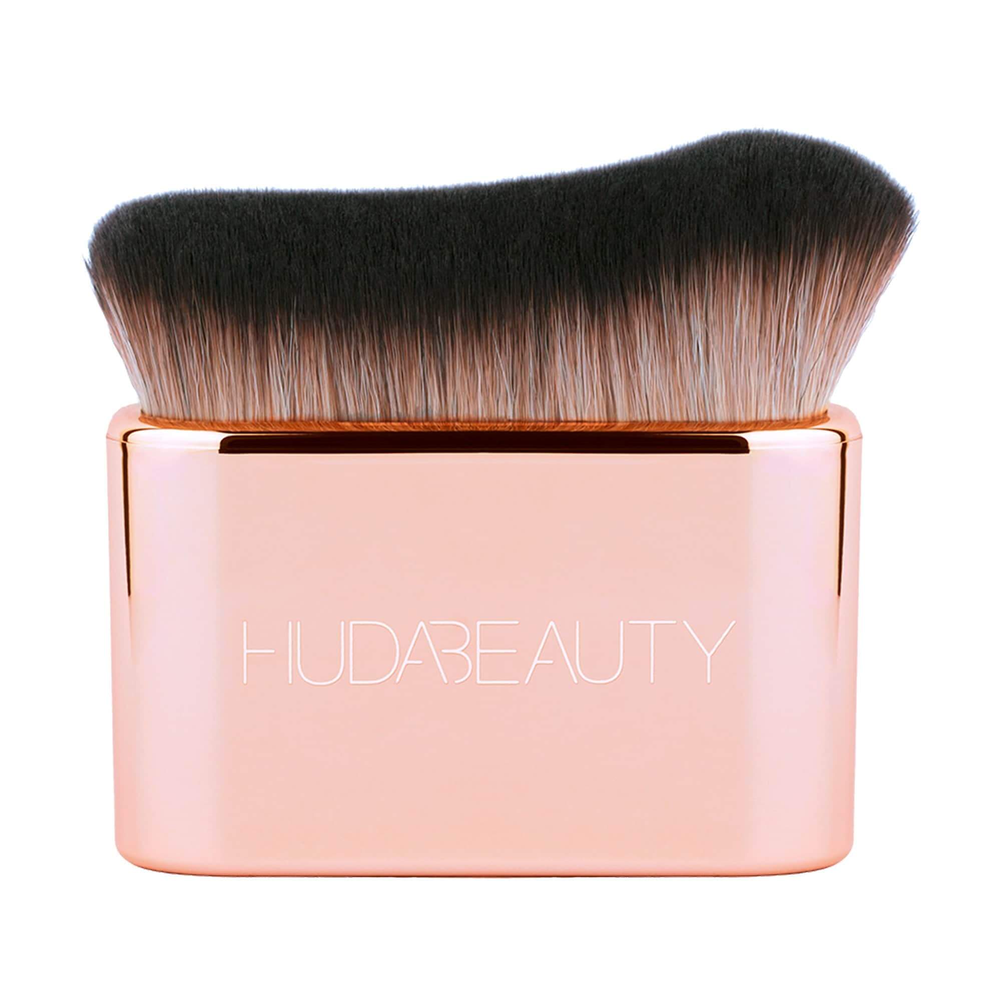 HUDA BEAUTY N.Y.M.P.H Body Blur & Glow Brush