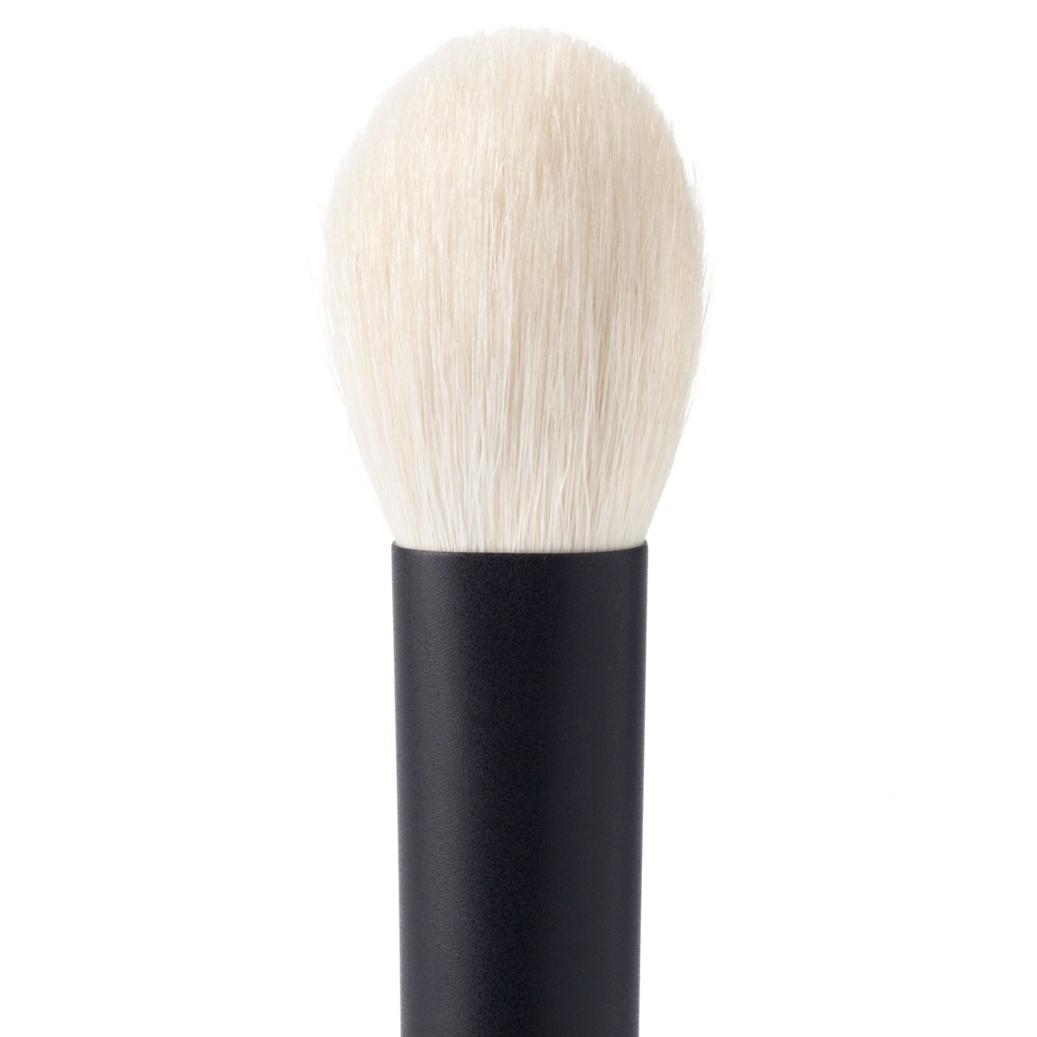 CHIKUHODO Takumi Series T-6 Large Eye Shadow купить в Beauty Storage. Быстрая доставка по России и СНГ.