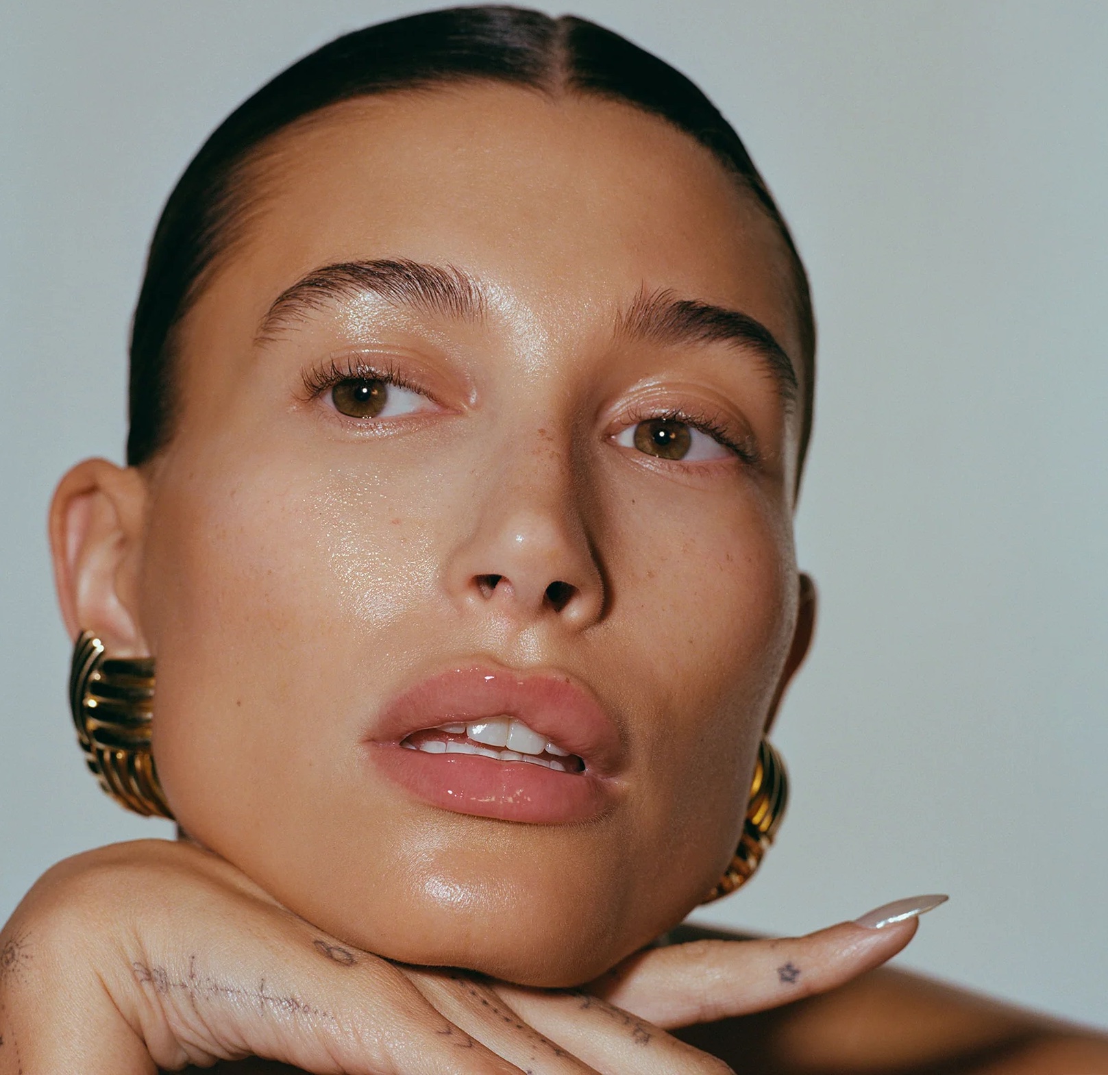 RHODE Peptide Glazing Fluid купить в Beauty Storage. Быстрая доставка по России и СНГ.
