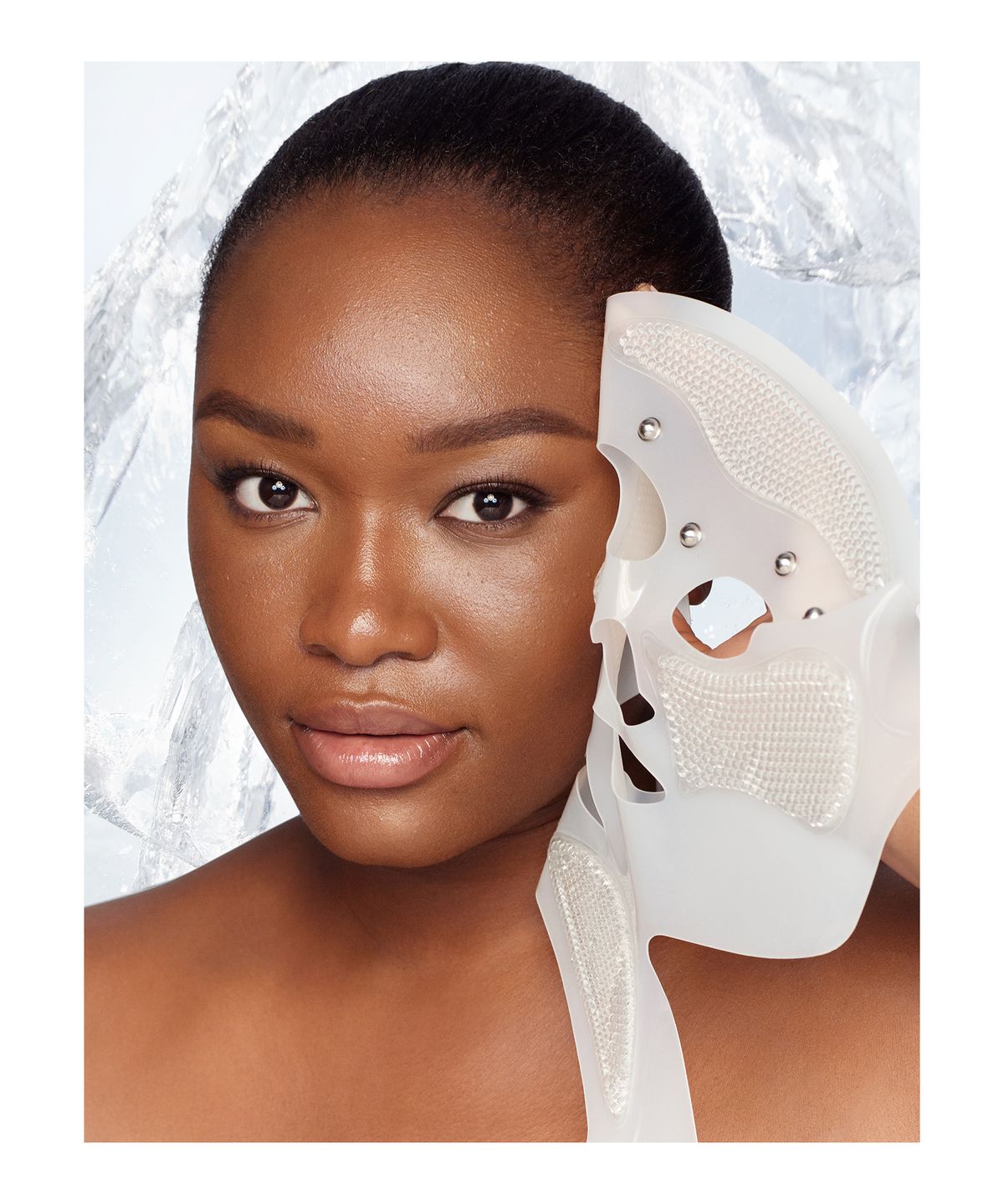 CHARLOTTE TILBURY Cryo-Recovery Face Mask купить в Beauty Storage. Быстрая доставка по России и СНГ.
