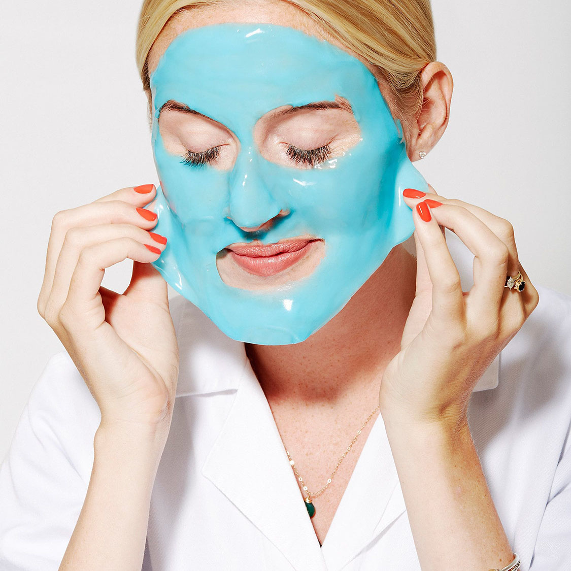 DR. DENNIS GROSS SKINCARE Hyaluronic Marine Hydrating Modeling Mask