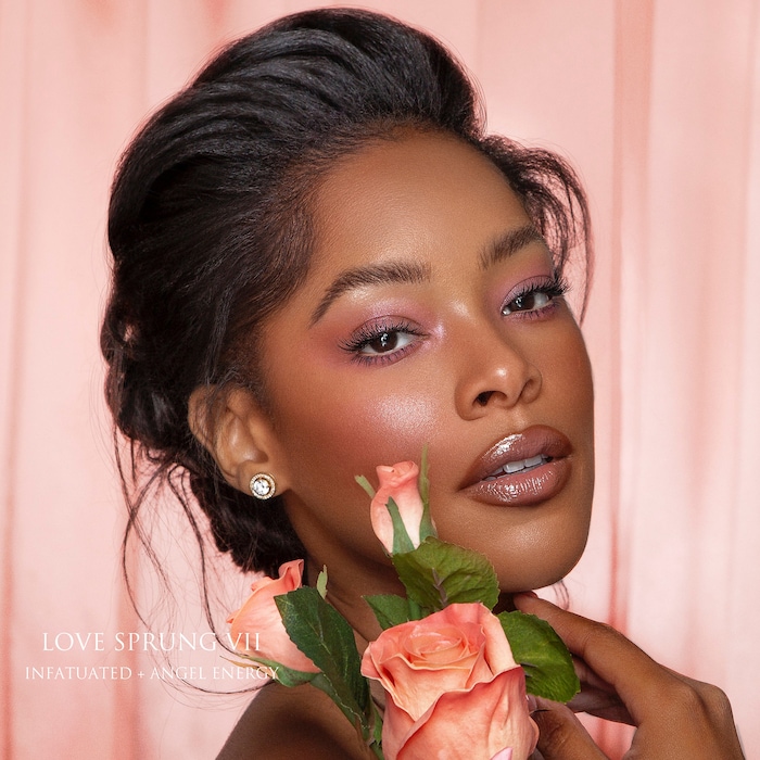 ARTIST COUTURE Love Sprung Blush Palette купить в Beauty Storage. Быстрая доставка по России и СНГ.