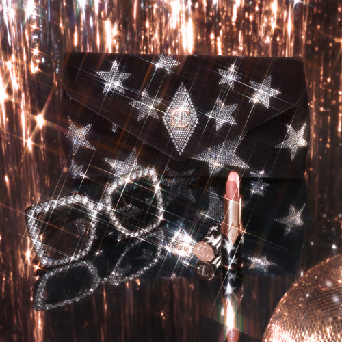 CHARLOTTE TILBURY Rock Star Bag купить в Beauty Storage. Быстрая доставка по России и СНГ.