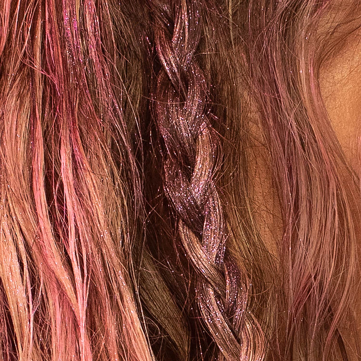 BUMBLE AND BUMBLE Bb. Shimmer Strobing Jelly for Hair, Body, and Face