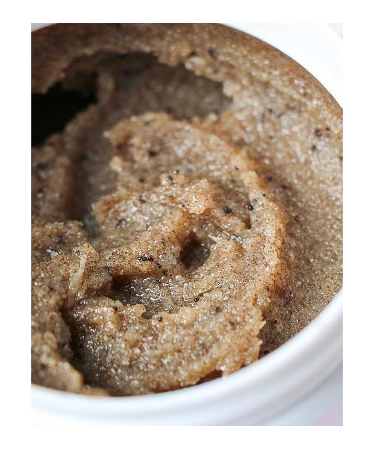 KOPARI BEAUTY Coconut Crush Scrub купить в Beauty Storage. Быстрая доставка по России и СНГ.