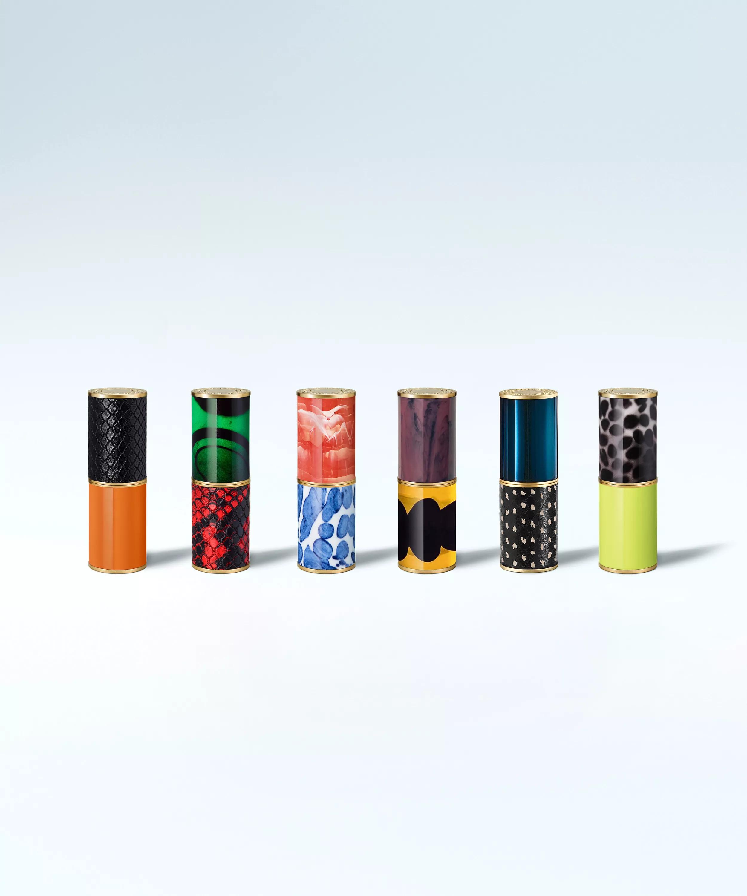 DRIES VAN NOTEN Refillable Lipstick Case Amethyst Shadow купить в Beauty Storage. Быстрая доставка по России и СНГ.