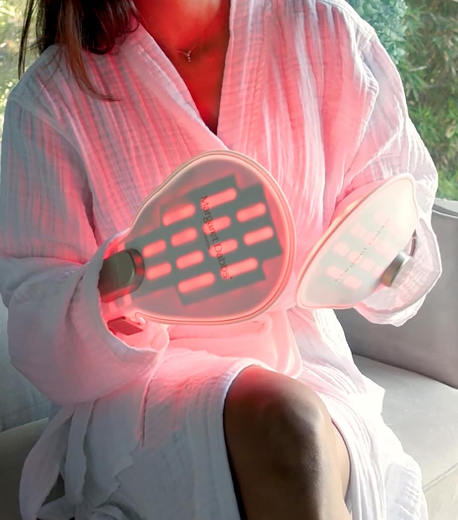 Купить MARGARET DABBS LONDON AstraeaNatura LED Hand Mitts на Beautystorage.ru. Быстрая доставка по России и СНГ.
