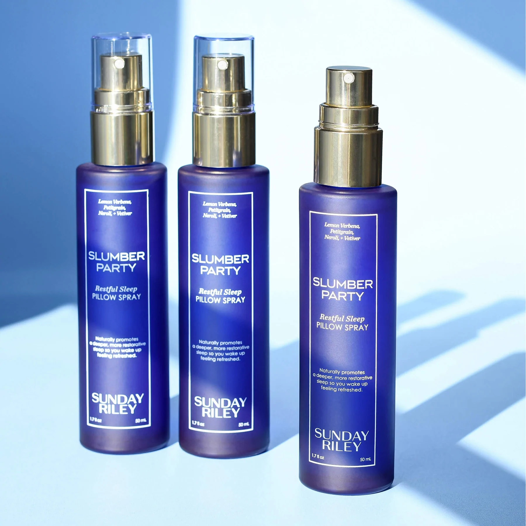 SUNDAY RILEY Slumber Party Restful Sleep Pillow Spray купить в Beauty Storage. Быстрая доставка по России и СНГ.
