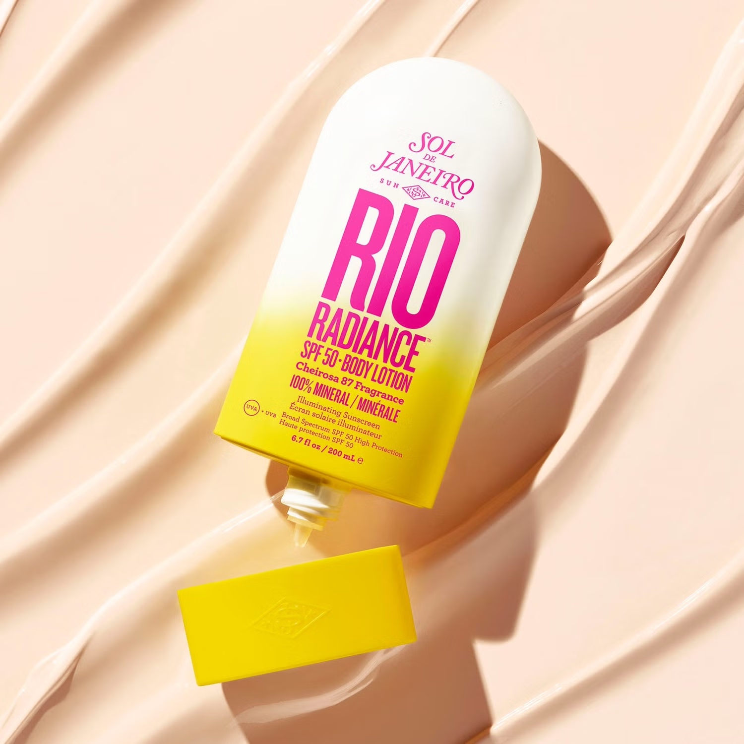 SOL DE JANEIRO Rio Radiance Body Lotion SPF 50 купить в Beauty Storage. Быстрая доставка по России и СНГ.