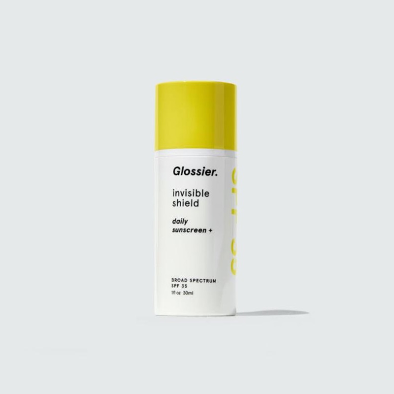 GLOSSIER Invisible Shield Priming Sunscreen SPF 50 купить в Beauty Storage. Быстрая доставка по России и СНГ.