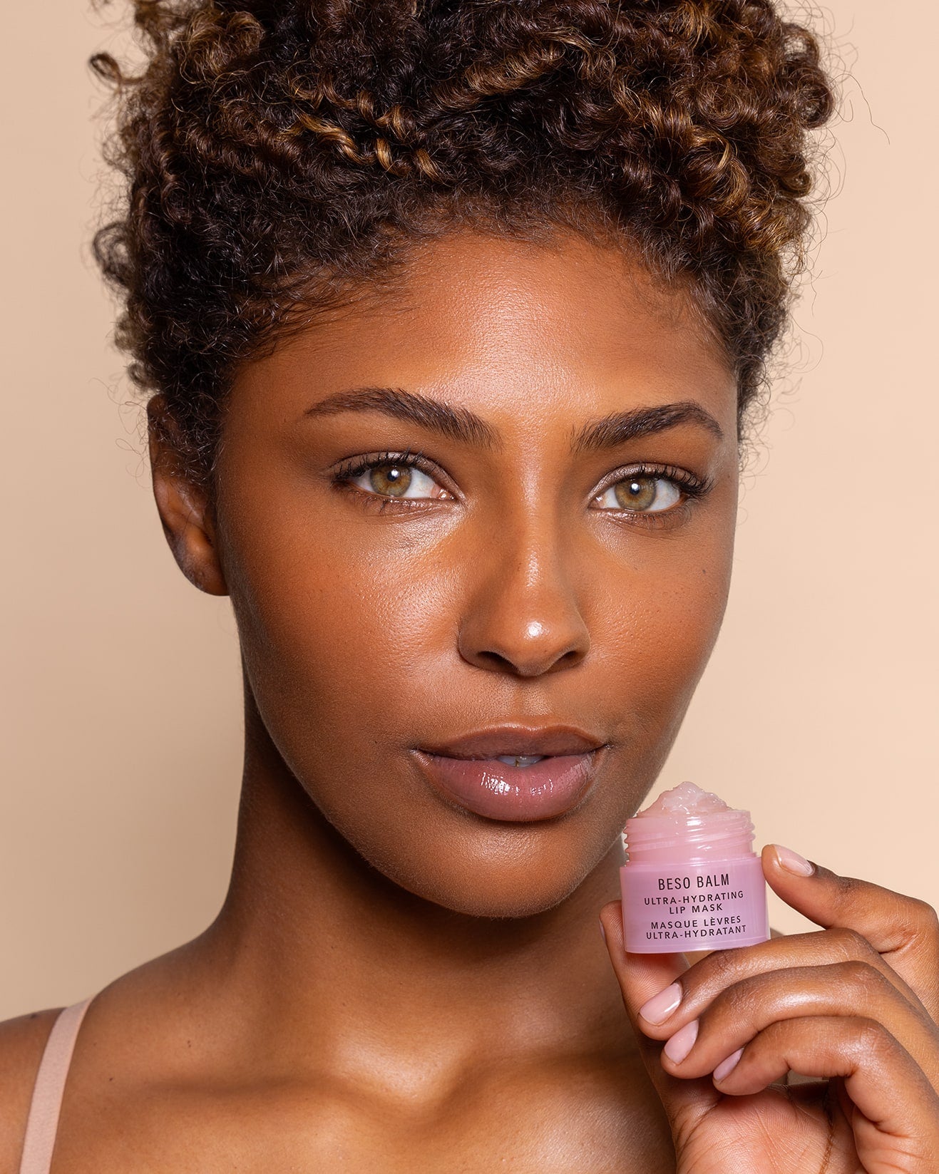 Купить JLO BEAUTY Ultra-Hydrating Lip Mask на Beautystorage.ru. Быстрая доставка по России и СНГ.