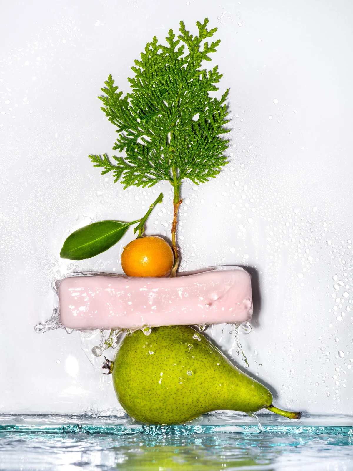 GLOSSIER Body Hero Exfoliating Bar купить в Beauty Storage.  Быстрая доставка по России и СНГ.