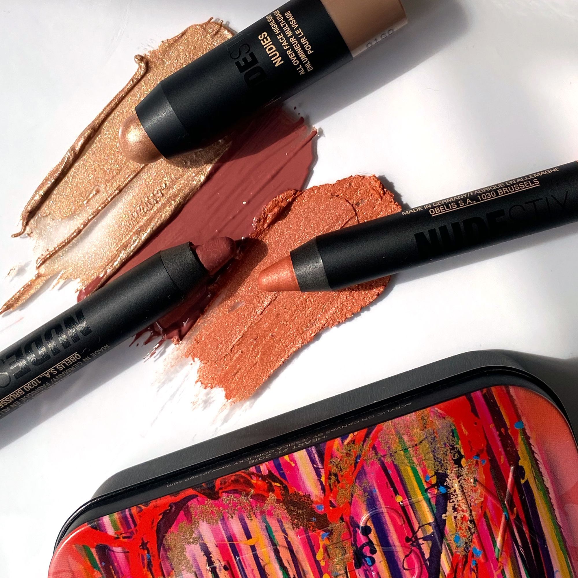 NUDESTIX Glow Glow Glow Kit купить в Beauty Storage. Быстрая доставка по России и СНГ.