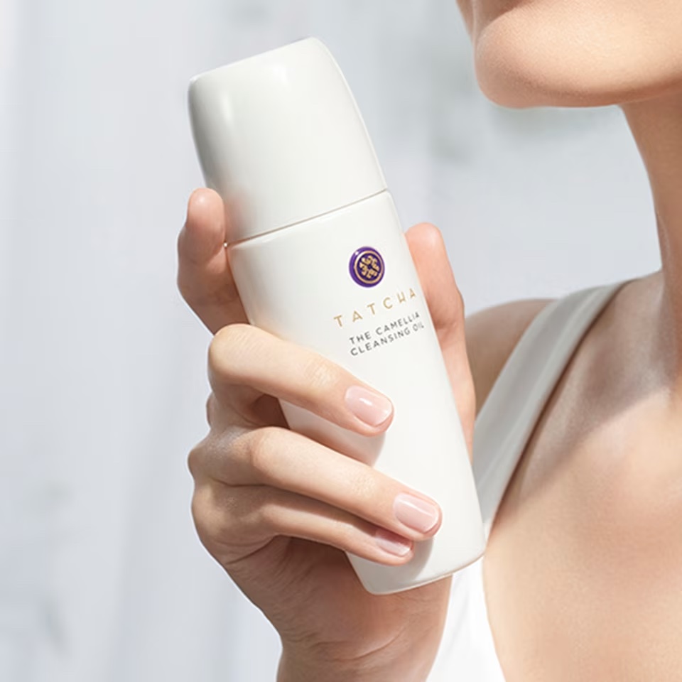 TATCHA The Camellia Cleansing Oil купить в Beauty Storage. Быстрая доставка по России и СНГ.