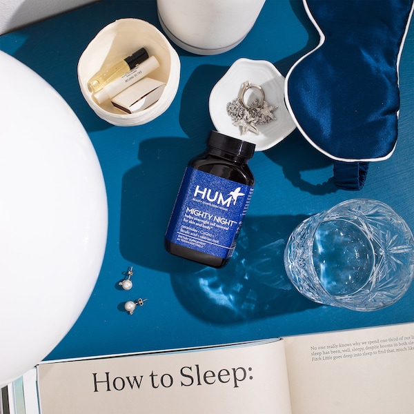 HUM NUTRITION Mighty Night Overnight Renewal Supplement купить в Beauty Storage. Быстрая доставка по России и СНГ.