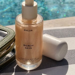 Купить PHLUR Beach Skin Shimmering Body Oil на Beautystorage.ru. Быстрая доставка по России и СНГ.

