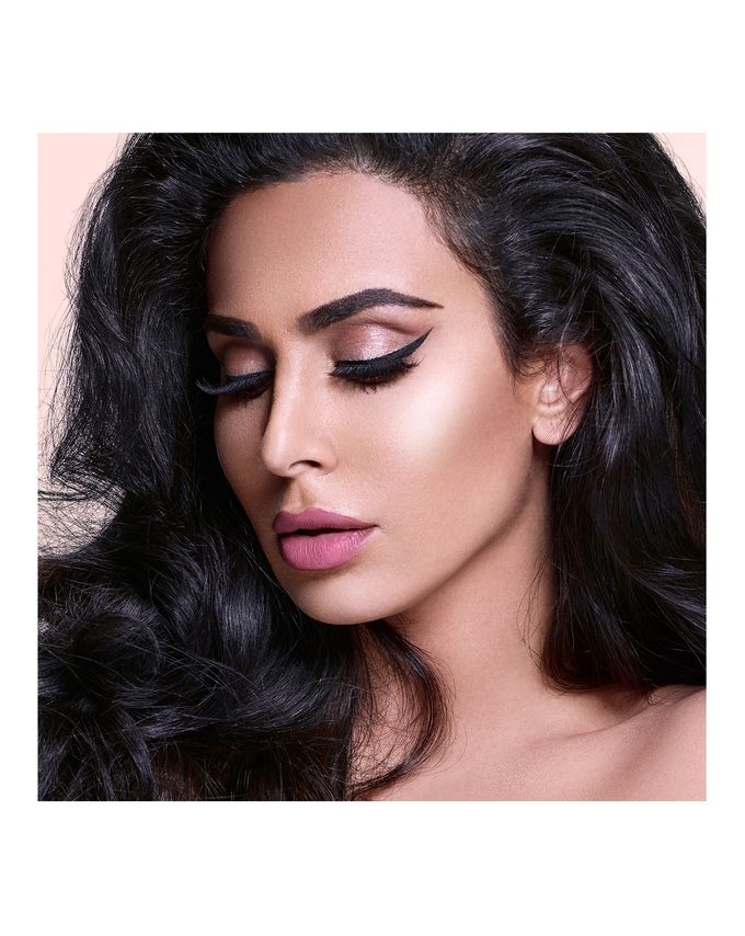 HUDA BEAUTY Liquid Matte