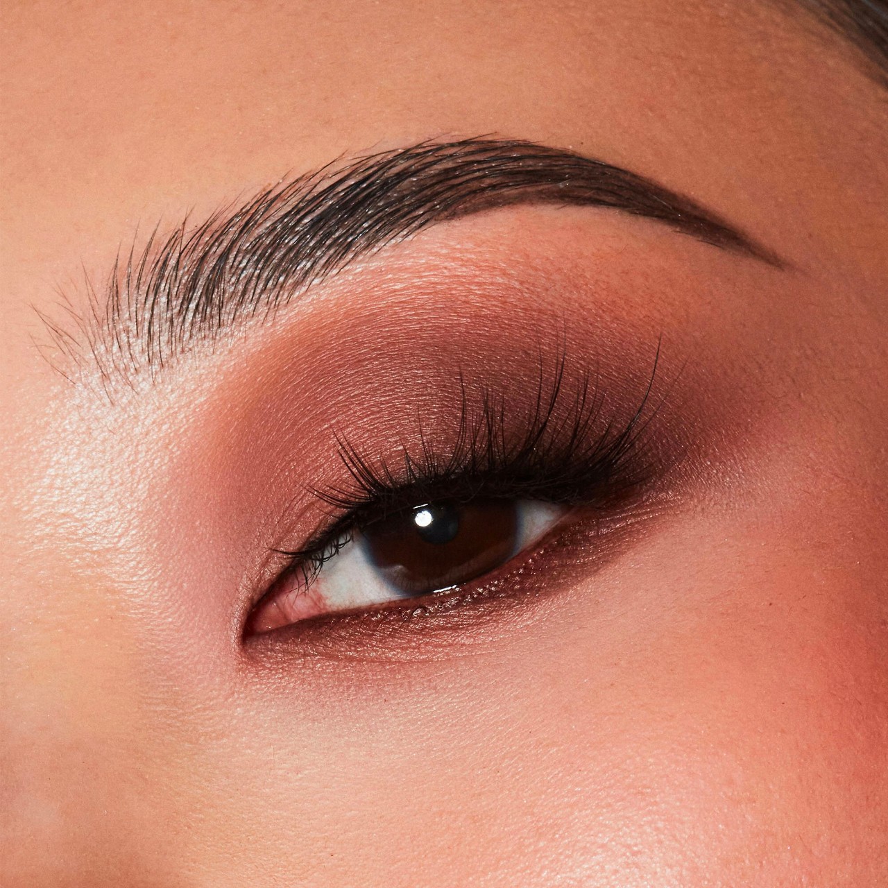 PATRICK TA Major Dimension III Matte Eyeshadow Palette купить в Beauty Storage. Быстрая доставка по России и СНГ.