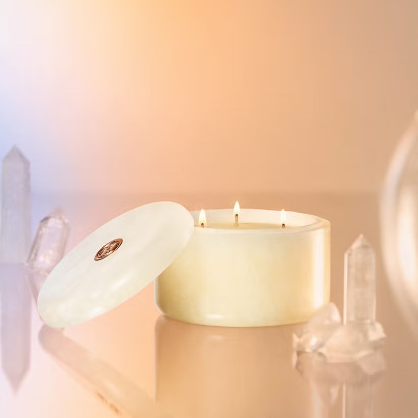 ESPA Alabastros Bergamot & Jasmine Candle купить в Beauty Storage. Быстрая доставка по России и СНГ.