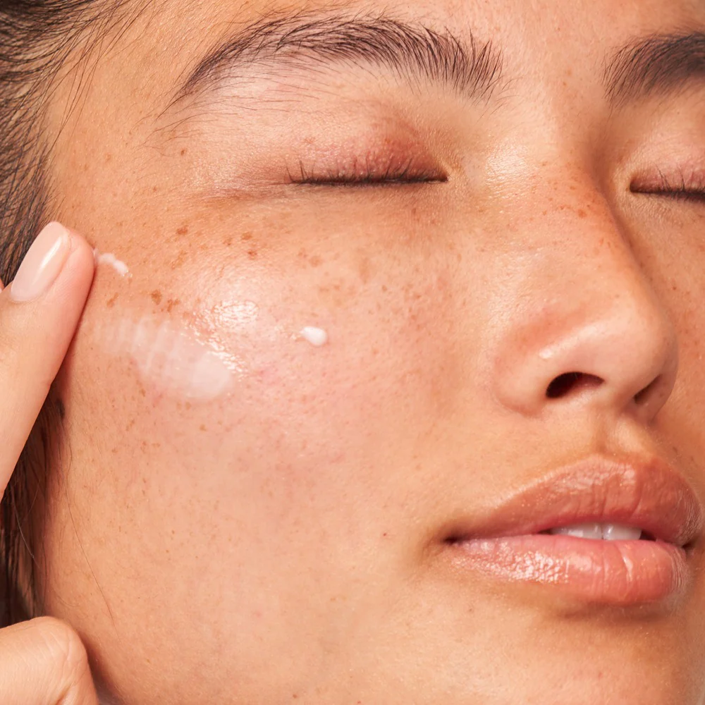 DR. DENNIS GROSS Vitamin C Lactic Oil-Free Radiant Moisturizer купить в Beauty Storage. Быстрая доставка по России и СНГ.