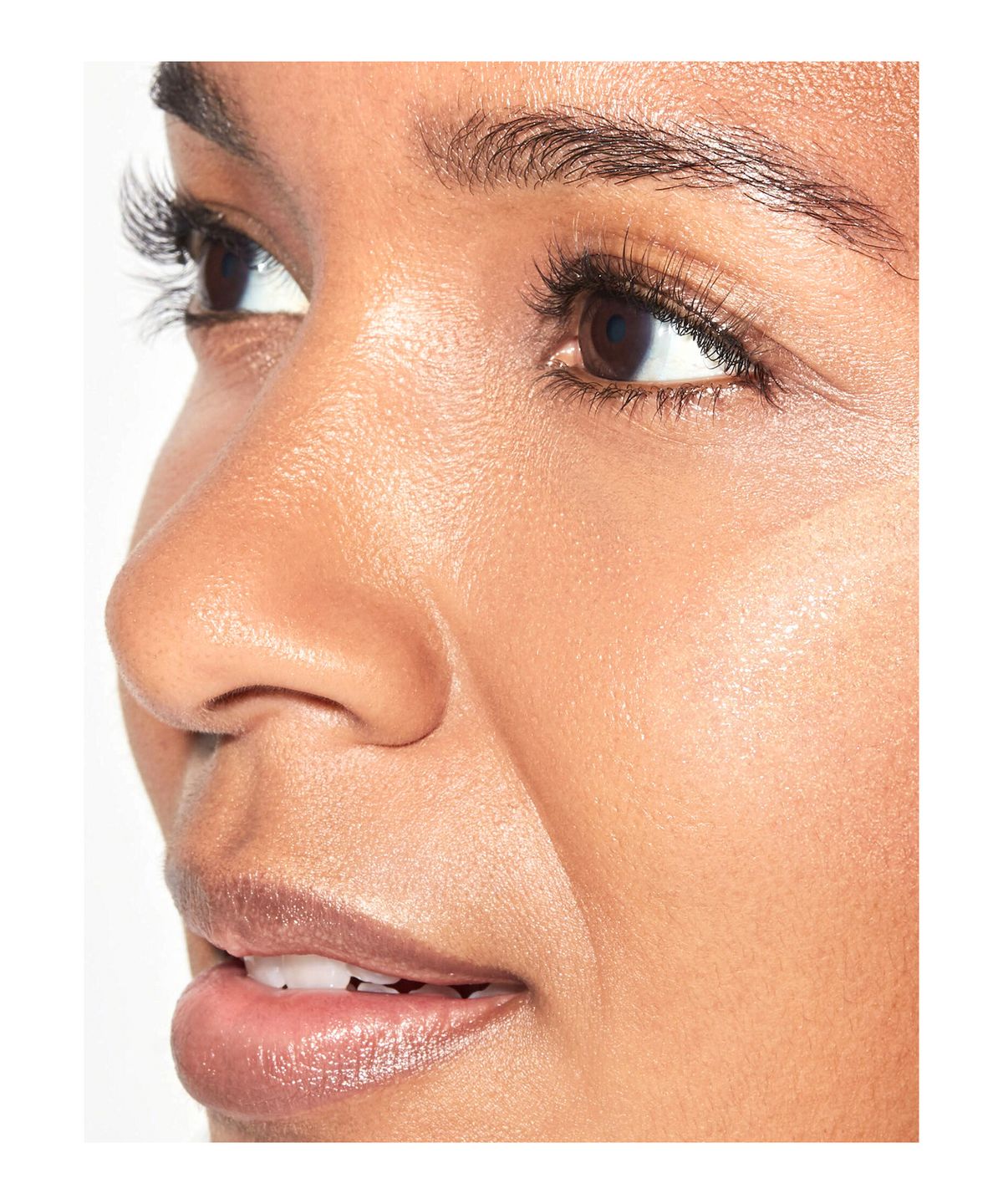 HONEST BEAUTY Vitamin C Radiance Serum купить в Beauty Storage. Быстрая доставка по России и СНГ.