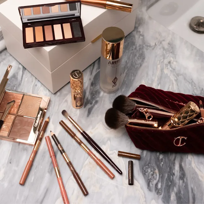 CHARLOTTE TILBURY Makeup Bag Of Dreams - Mini купить в Beauty Storage. Быстрая доставка по России и СНГ.