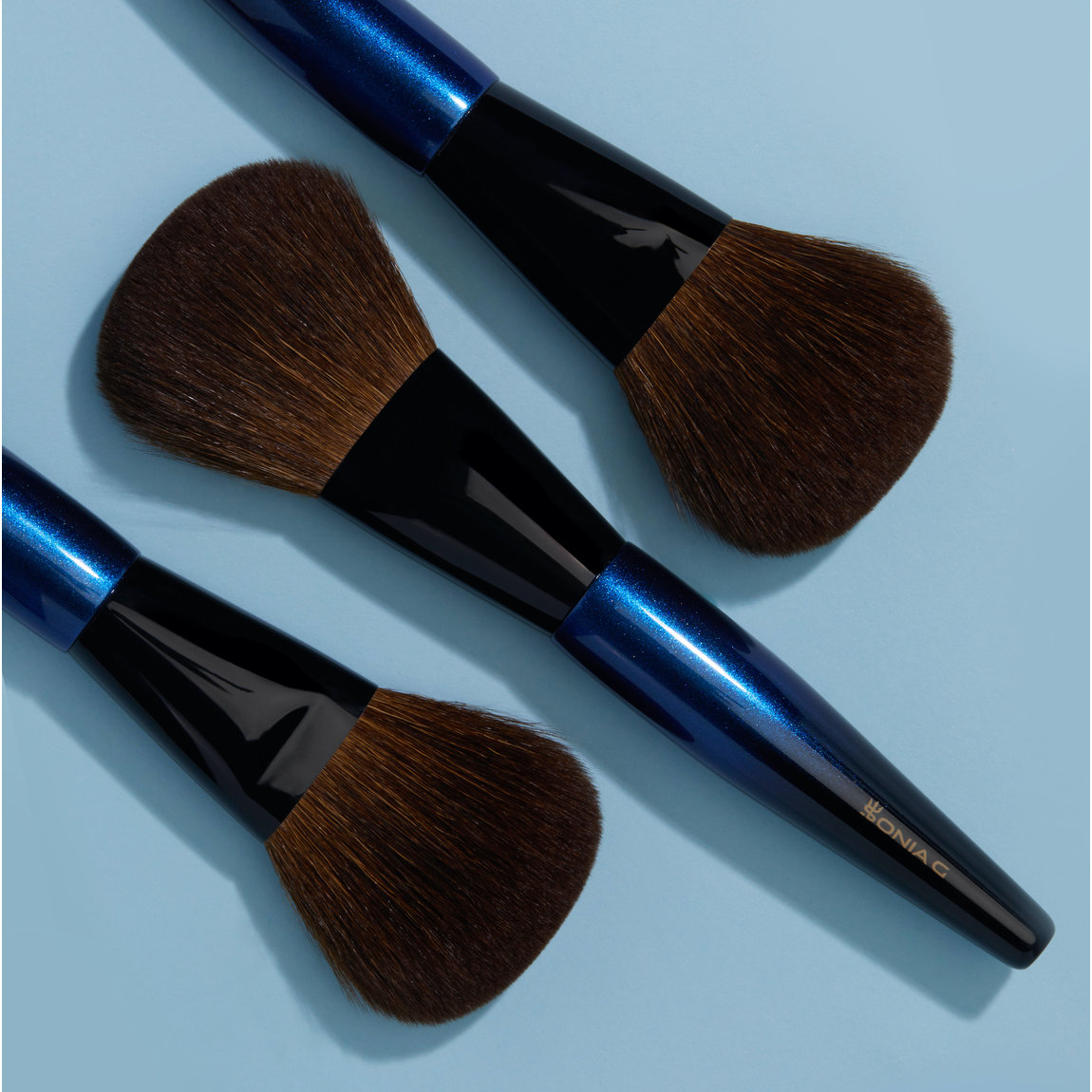 SONIA G. Jumbo Bronzer купить в Beauty Storage. Быстрая доставка по России и СНГ.
