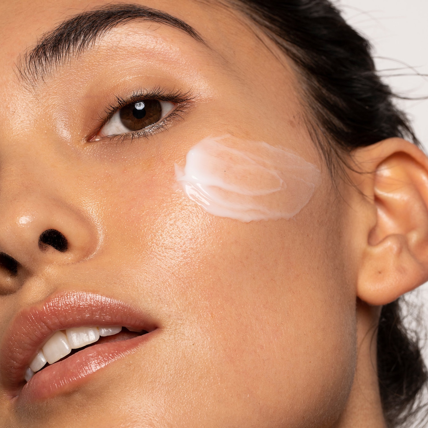 YOUTH TO THE PEOPLE Superfood Air-Whip Moisturizer with Hyaluronic Acid купить в Beauty Storage. Быстрая доставка по России и СНГ.
