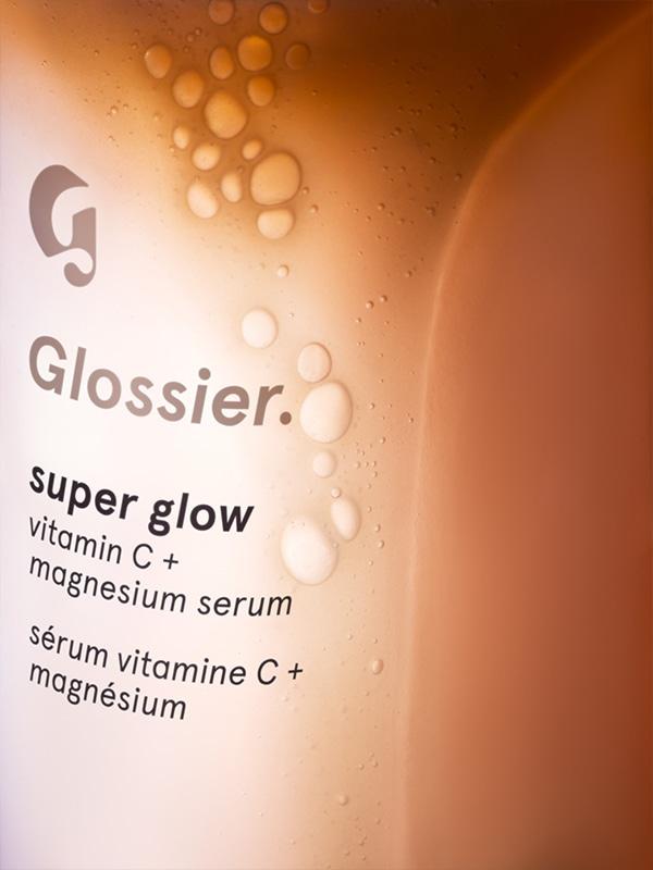 GLOSSIER Super Glow