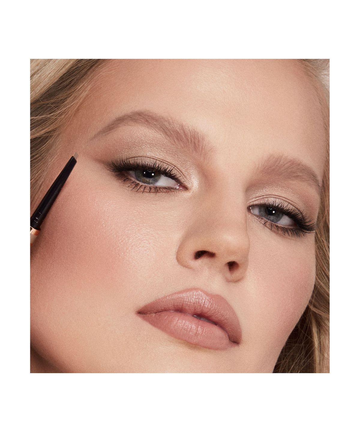 CHARLOTTE TILBURY Brow Cheat купить в Beauty Storage. Быстрая доставка по России и СНГ.