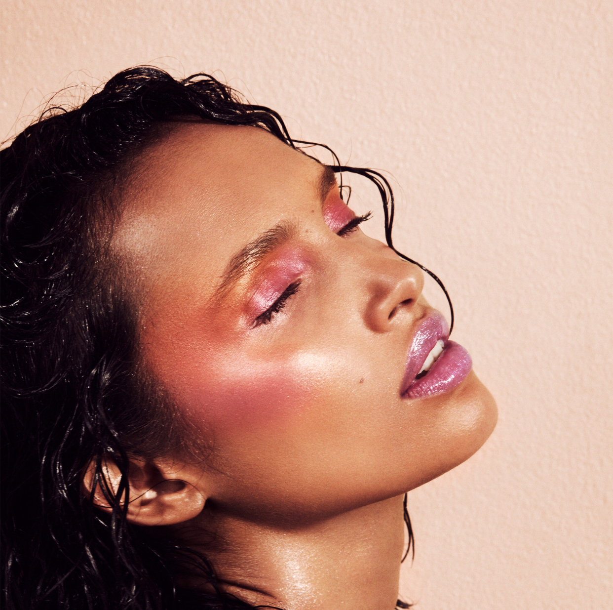 FENTY BEAUTY Precision Blending Eyeshadow Brush 230