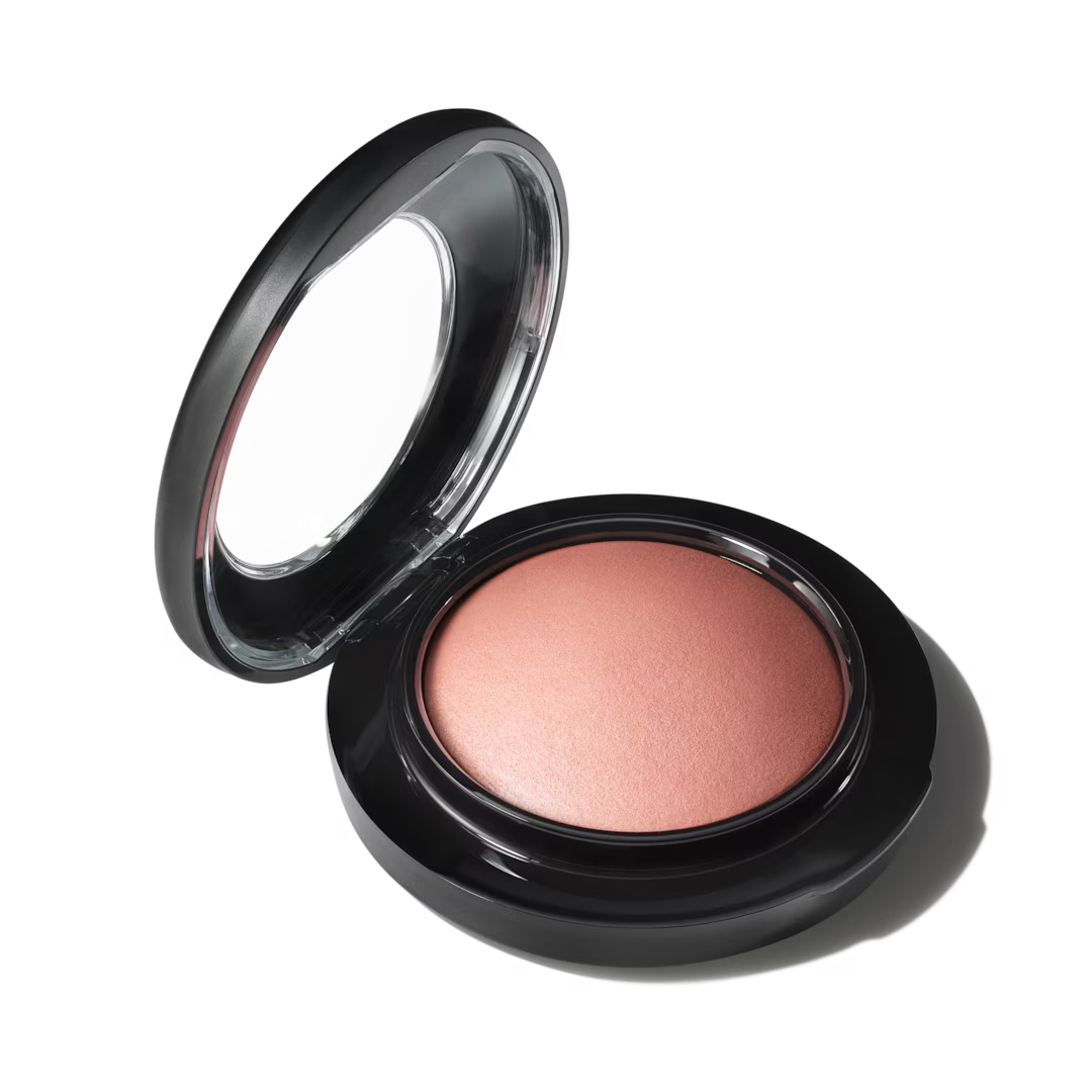 MAC Mineralize Blush купить в Beauty Storage. Быстрая доставка по России и СНГ.