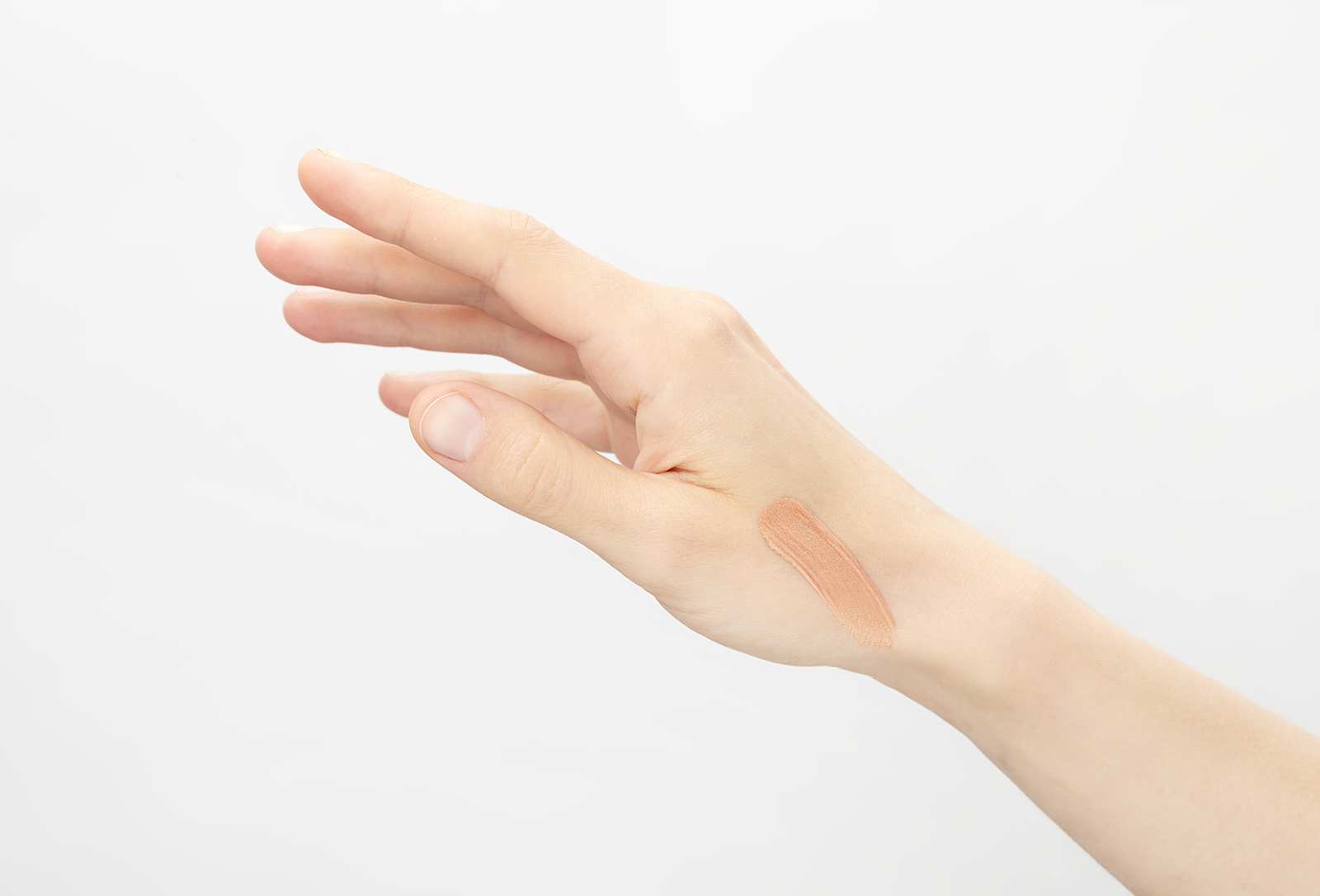 TOM FORD Skin Illuminator Face and Body купить в Beauty Storage. Быстрая доставка по России и СНГ.