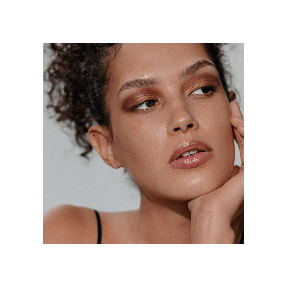 VICTORIA BECKHAM BEAUTY Smoky Eye Brick Satin Matte Eyeshadow купить в Beauty Storage. Быстрая доставка по России и СНГ.
