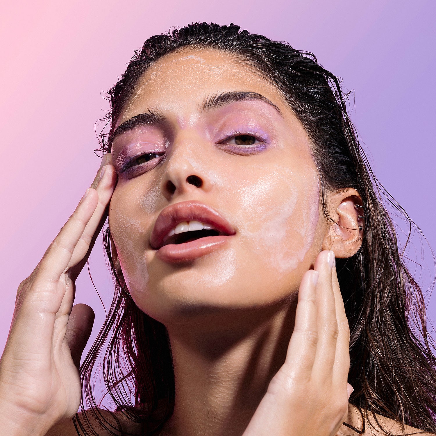 GLOW RECIPE Blueberry Bounce Gentle Cleanser