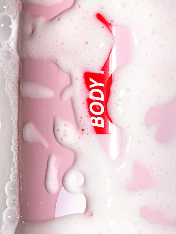 GLOSSIER Body Hero Daily Oil Wash