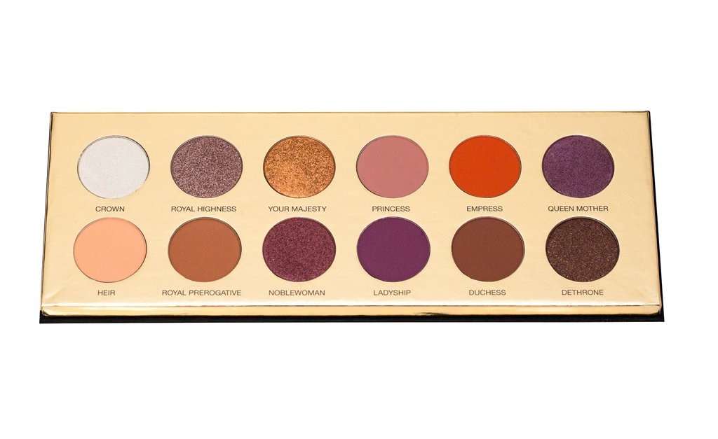 COLOURED RAINE Queen of Hearts™️