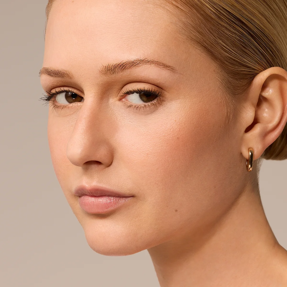 Купить VIEVE Modern Brow Definer на Beautystorage.ru. Быстрая доставка по России и СНГ.