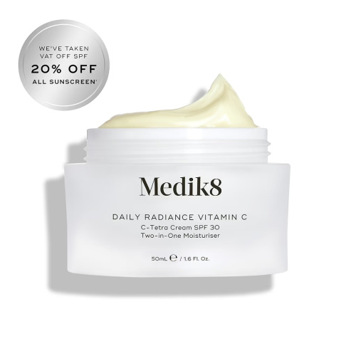 Купить MEDIK8 Daily Radiance Vitamin C на Beautystorage.ru. Быстрая доставка по России и СНГ.