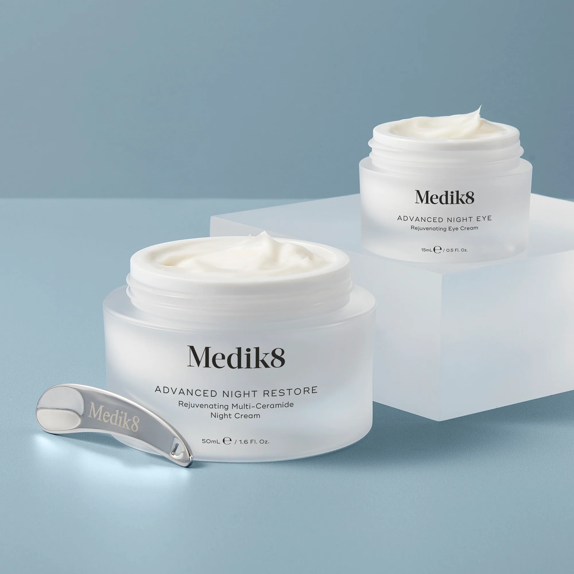 MEDIK8 Advanced Night Restore™ Rejuvenating Multi-Ceramide Night Cream купить в Beauty Storage. Быстрая доставка по России и СНГ.
